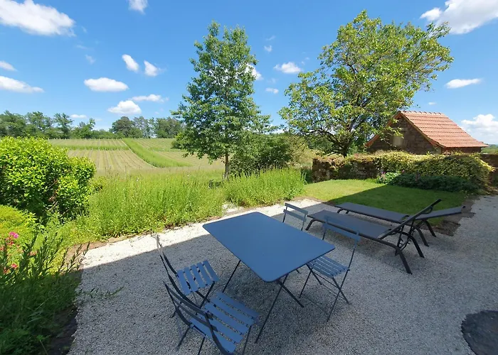 Superbe Gite Avec Vue Sur Les Vignes, Dans Le Parc D\'Un Manoir Du 18Eme Siecle
